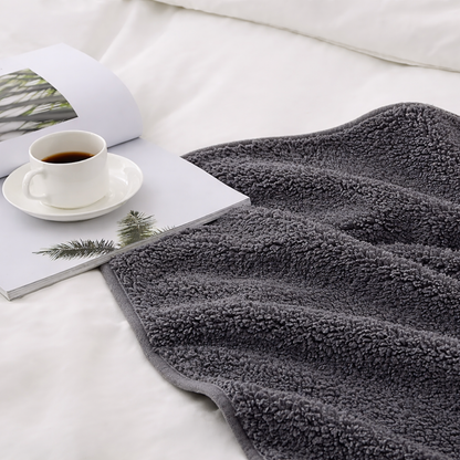 FUTARI Blanket™｜ふたりのための防水ブランケット